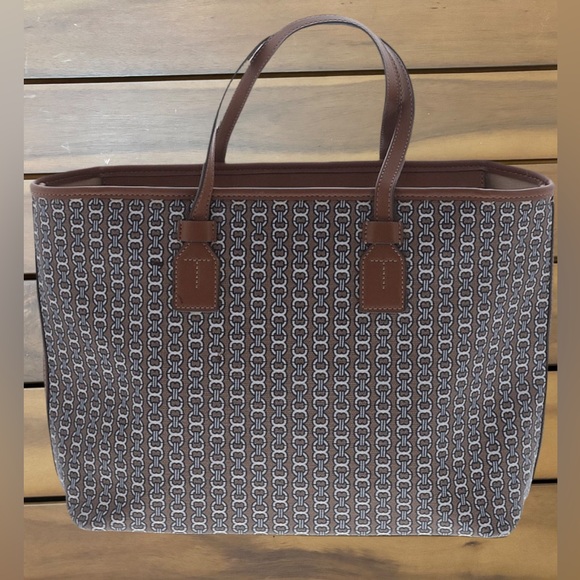 Tory Burch Brown and Cream Patterned Tote - Picture 2 of 8